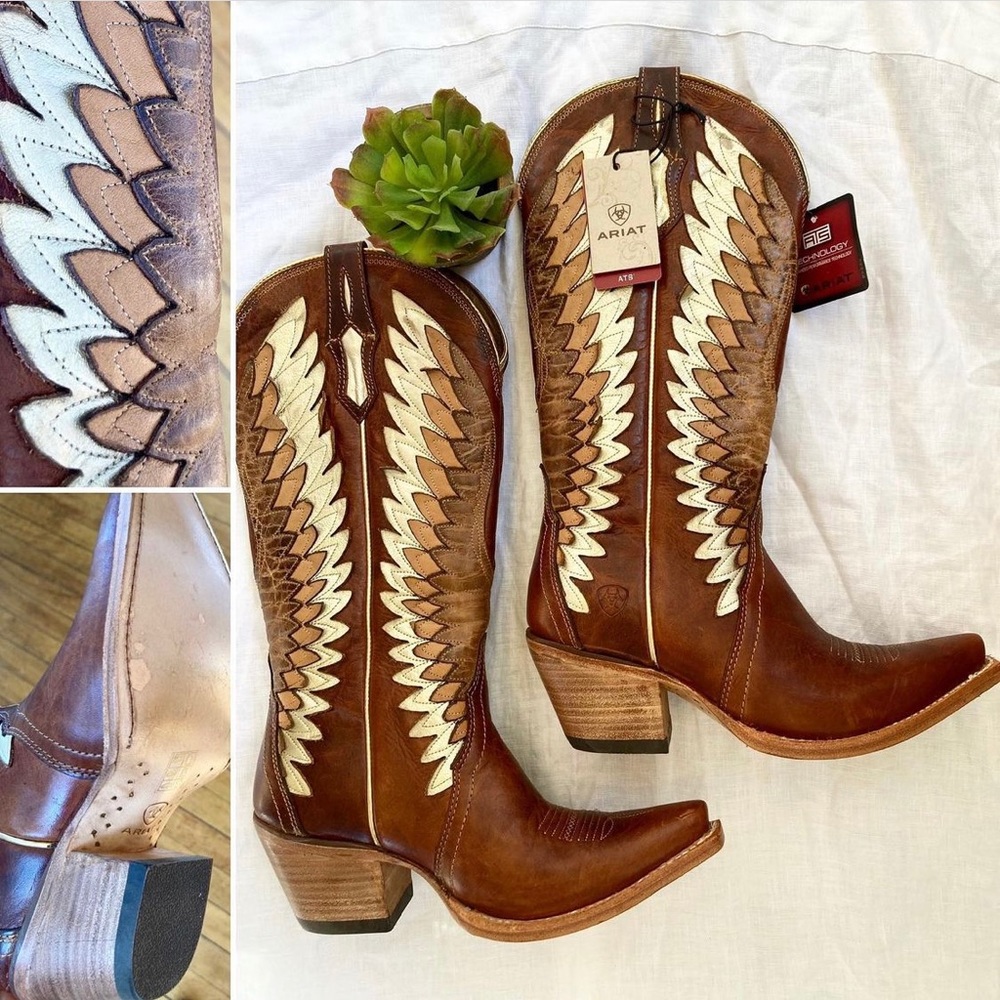 NWT Ariat Goldcrest Western Boot